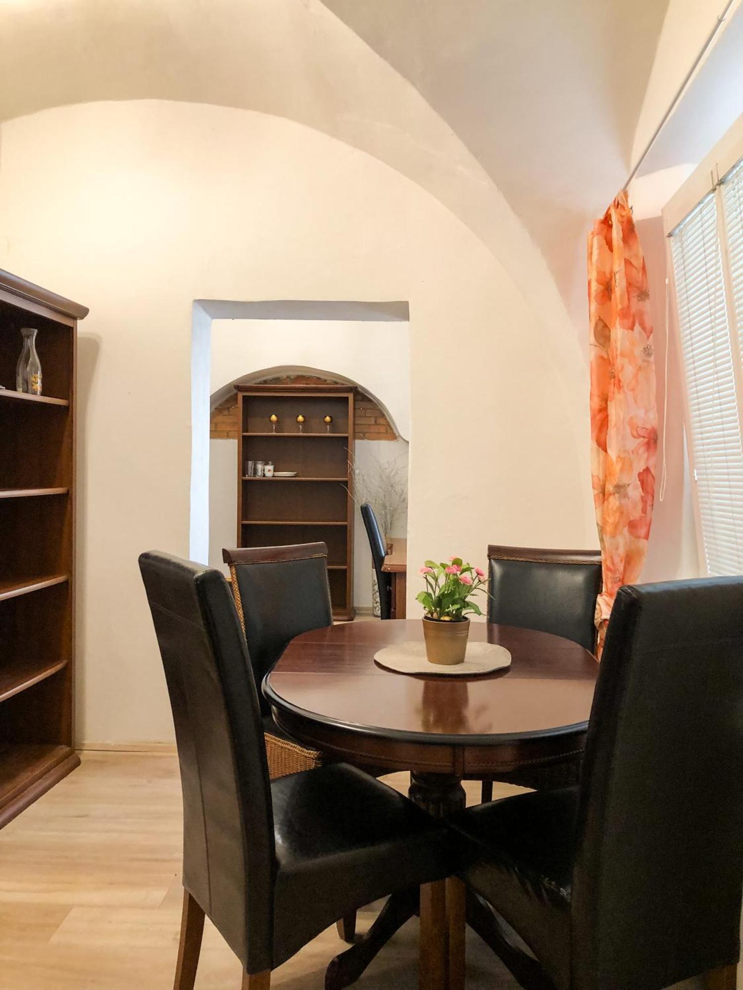 Apartment Bessi Όλομουτς Εξωτερικό φωτογραφία